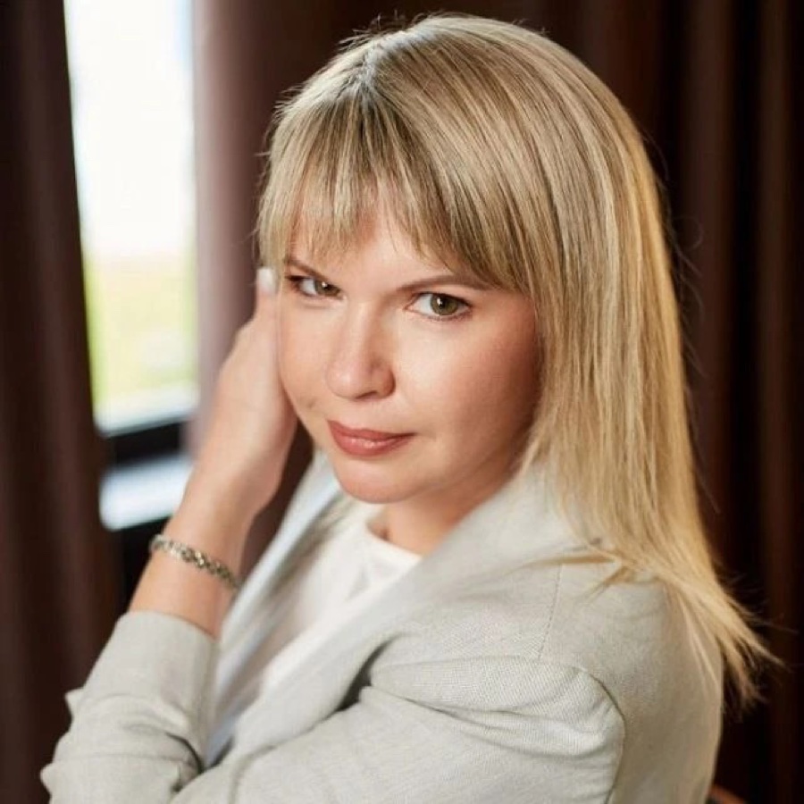 Участница постановки